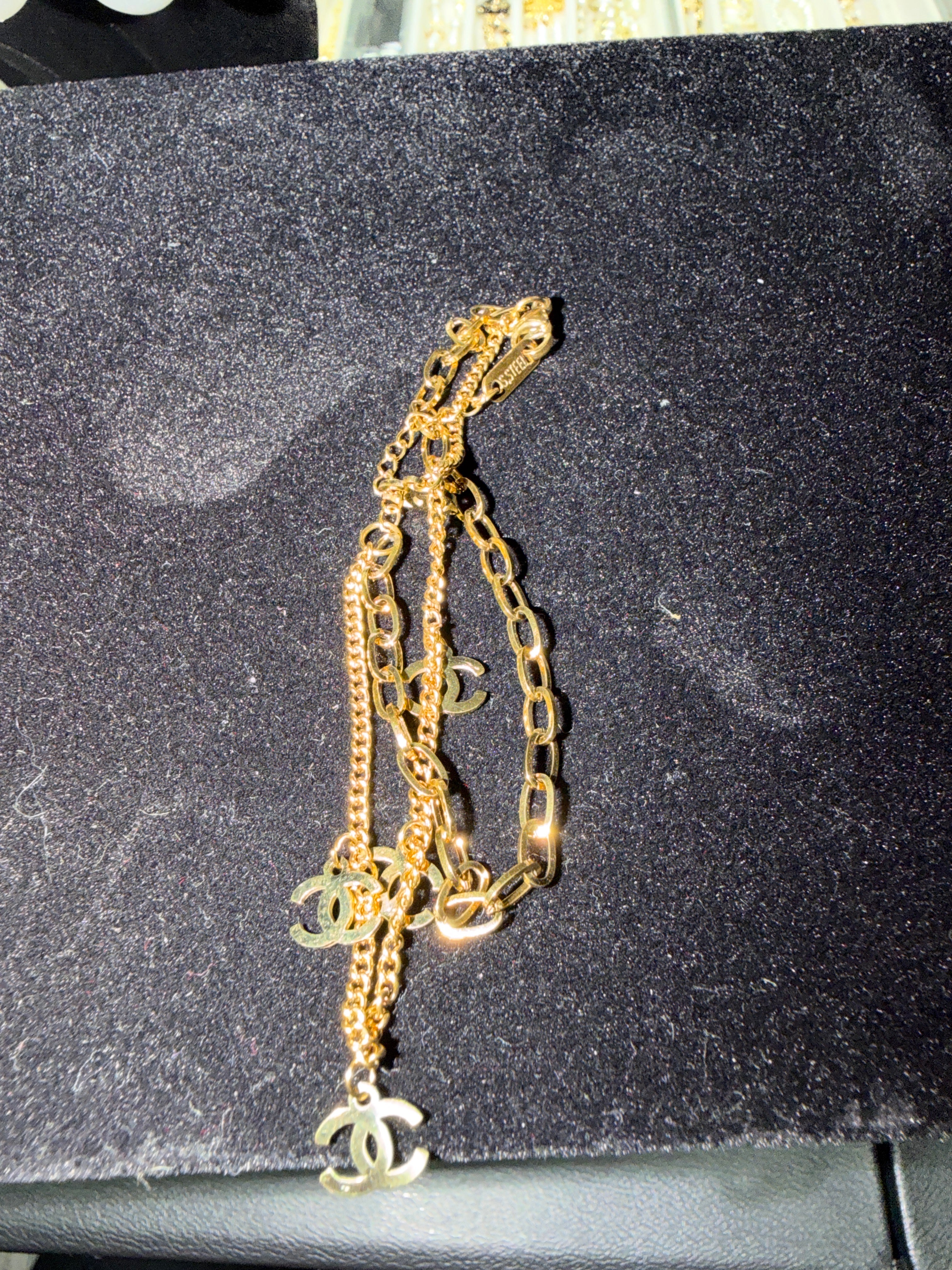 Gold Pretty “Cc” Bracelet