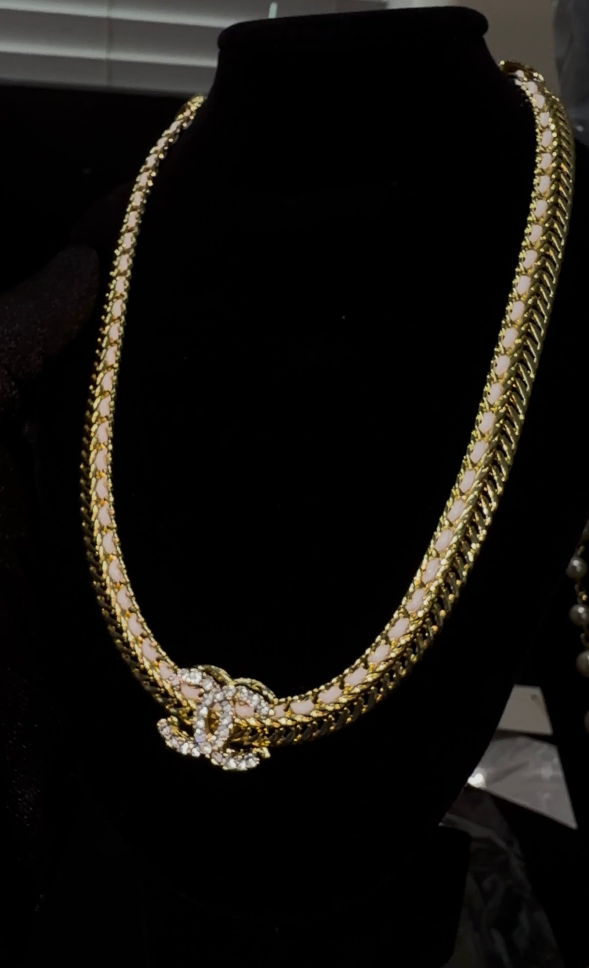 Boss Link White “CC” Chain