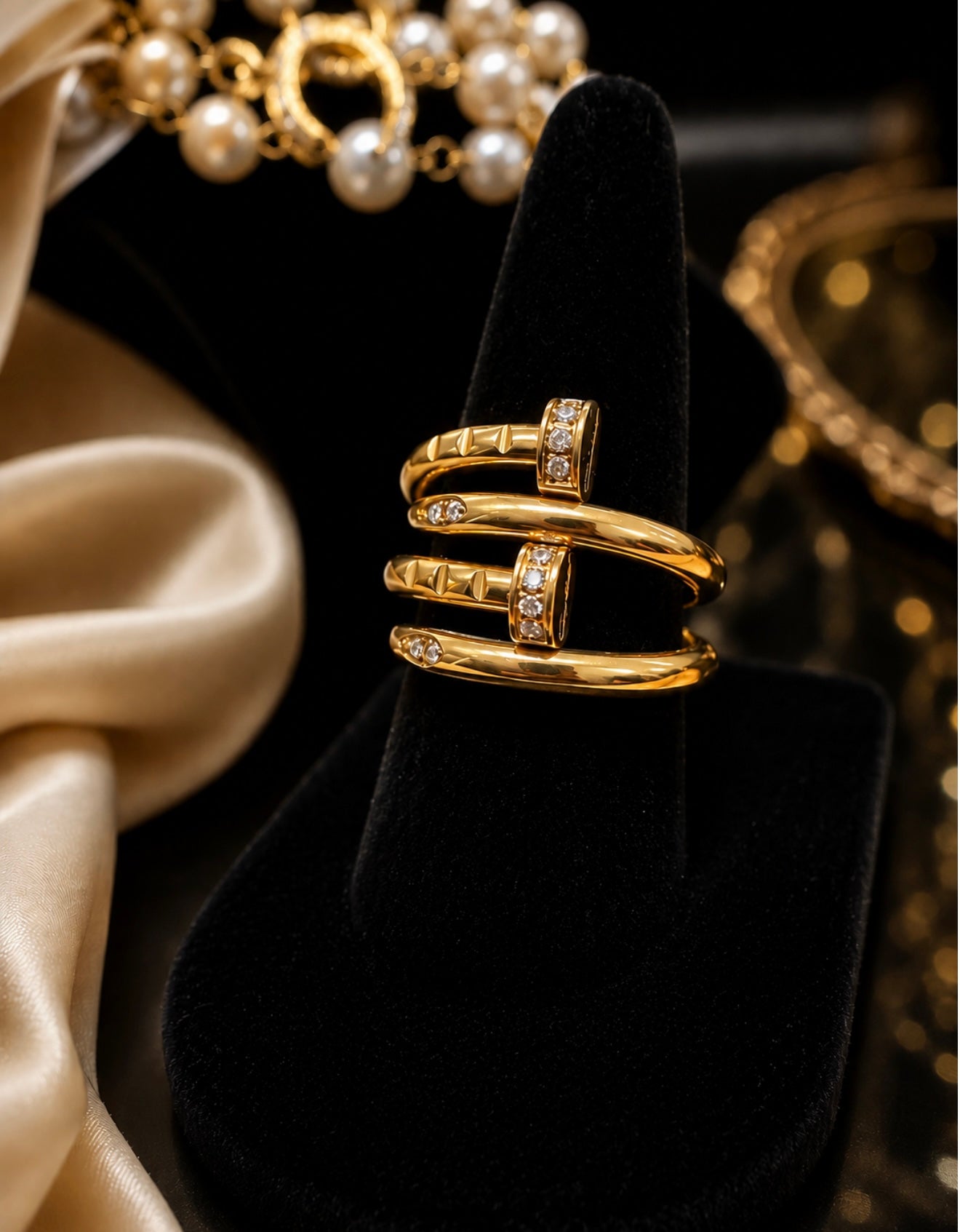 Lumiere Gold & Diamond Ring